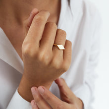 Load image into Gallery viewer, Diamond Signet Ring, Real 14k Gold, Stacking Jewelry, Unisex Jewelry, Pinky Ring, Retro Ring, Birthday Gift, Valentine's Gift, Rose Gold
