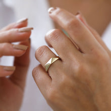 Load image into Gallery viewer, Gold Prism Ring, Argyle Ring, 14K Gold Ring, Minimalist Fine Jewelry, Gift for Her, Unique Wedding Ring, Thick Gold Band Ring, 4.4mm Band