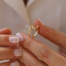 Load image into Gallery viewer, Gold Wave Ring, Dainty Gold Ring, Gift for Her, Valentine's Day, Love Ring, Pretzel, Bow, Minimal Gold Jewelry, Stacking Ring, Zigzag