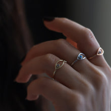 Load image into Gallery viewer, 14K Gold Fish Ring, Minimal Everyday Jewelry, Dainty Gold Stacking Ring, Good Luck, Gift for Her, Marine Jewelry, Summer Accessories,