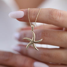 Load image into Gallery viewer, 14k Gold Starfish Necklace, Solid Gold Starfish Charm Pendant, Starfish Layering Necklace, Gold Animal Necklace, Summer Beach Jewelry