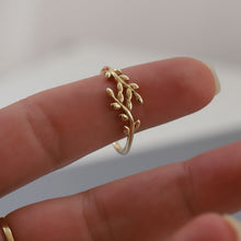 Load image into Gallery viewer, 14K Gold Leaf Ring, Minimal Stackable Ring, Everyday Jewelry, Mother's Day, Birthday Gift, Simple Gold Ring, Gift for Her, Rose Gold Ring