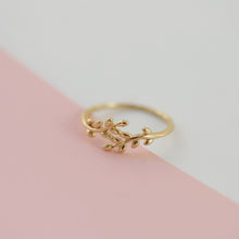 Load image into Gallery viewer, 14K Gold Leaf Ring, Minimal Stackable Ring, Everyday Jewelry, Mother's Day, Birthday Gift, Simple Gold Ring, Gift for Her, Rose Gold Ring