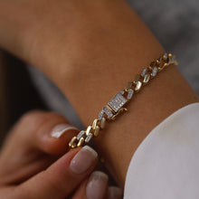 Load image into Gallery viewer, Diamond Curb Chain Bracelet