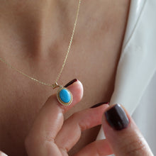 Load image into Gallery viewer, Turquoise Pendant Necklace
