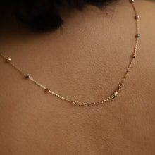 Load image into Gallery viewer, Tri Color Dorica Beads Necklace