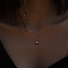 Load image into Gallery viewer, Shining Star Necklace