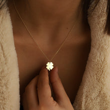 Load image into Gallery viewer, Four Leaf Clover Necklace