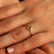 Load image into Gallery viewer, Love Knot Ring