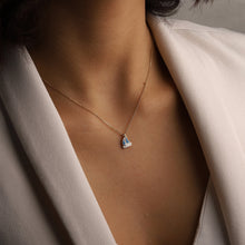 Load image into Gallery viewer, Sailboat Necklace