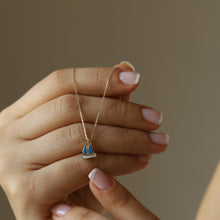 Load image into Gallery viewer, Sailboat Necklace