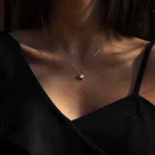 Load image into Gallery viewer, Shining Star Necklace