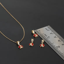 Load image into Gallery viewer, Ladybug Pendant Necklace