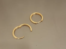 Load image into Gallery viewer, Mini Huggie Earrings