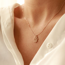 Load image into Gallery viewer, Hamsa Necklace