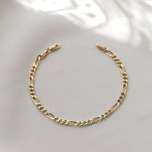 Load image into Gallery viewer, Figaro Chain Bracelet