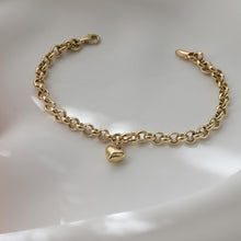 Load image into Gallery viewer, Heart Charm Bracelet