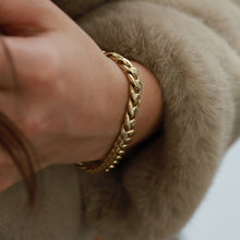 Load image into Gallery viewer, Curb Chain Bracelet 10mm