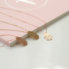 Load image into Gallery viewer, Hamsa Necklace