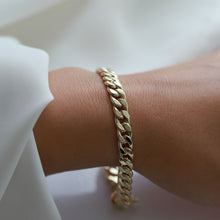 Load image into Gallery viewer, Curb Chain Bracelet 6mm