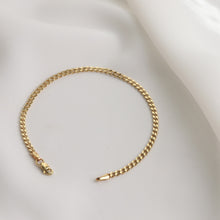 Load image into Gallery viewer, Curb Chain Bracelet 2mm