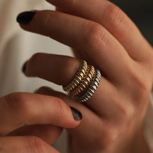 Load image into Gallery viewer, Croissant Dome Ring