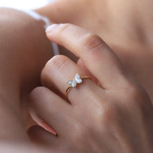 Load image into Gallery viewer, Dainty Butterfly Ring