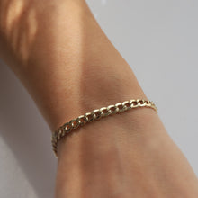 Load image into Gallery viewer, Cuban Link Curb Chain 5mm Bracelet