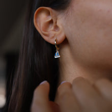 Load image into Gallery viewer, Sailboat Drop Earrings