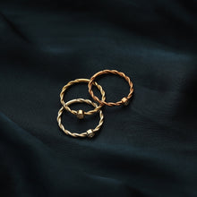 Load image into Gallery viewer, Diamond Braided Ring