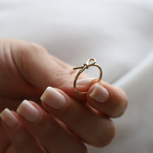 Load image into Gallery viewer, Bow Ring