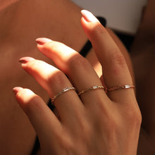 Load image into Gallery viewer, Baguette Rope Diamond Ring