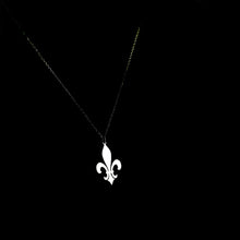 Load image into Gallery viewer, Fleur de Lys Pendant Necklace