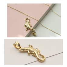 Load image into Gallery viewer, Alligator Necklace