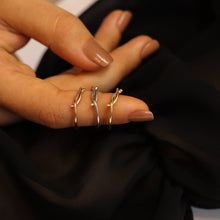 Load image into Gallery viewer, Infinity Twist Ring