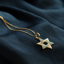 Load image into Gallery viewer, Star of David Pendant Necklace