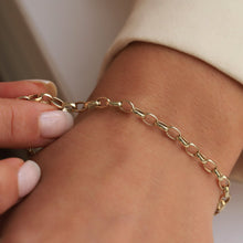 Load image into Gallery viewer, 3mm Oval Bold Link Chain Bracelet