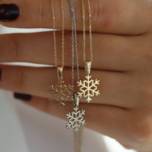 Load image into Gallery viewer, Snowflake Necklace