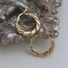 Load image into Gallery viewer, Chunky Gold Creole Bamboo Hoops Earrings