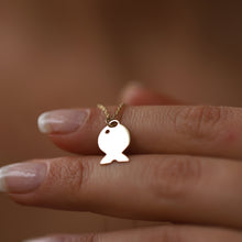 Load image into Gallery viewer, Dainty Gold Fish Necklace