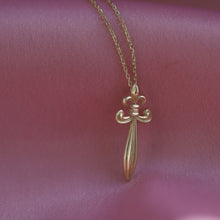 Load image into Gallery viewer, 3D Fleur de Lys Pendant Necklace