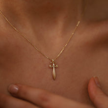 Load image into Gallery viewer, 3D Fleur de Lys Pendant Necklace