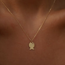 Load image into Gallery viewer, Dainty Gold Fish Necklace