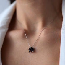 Load image into Gallery viewer, Black Elephant Necklace