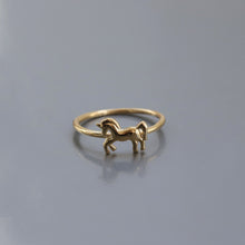Load image into Gallery viewer, Gold Horse Ring
