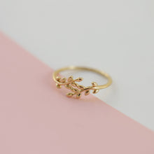 Load image into Gallery viewer, Leaf Ring