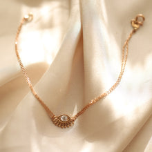 Load image into Gallery viewer, Dainty Evil Eye Chain Bracelet