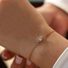 Load image into Gallery viewer, Dainty Evil Eye Chain Bracelet