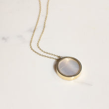 Load image into Gallery viewer, Round Mother of Pearl Necklace