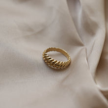 Load image into Gallery viewer, Large Croissant Dome Ring